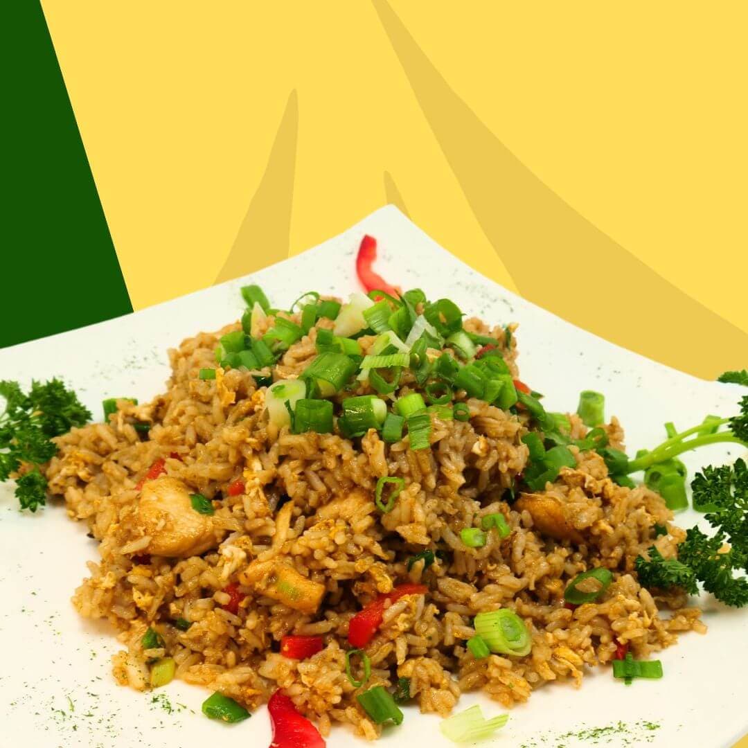 How we serve the Chaufa De Pollo at our restaurant